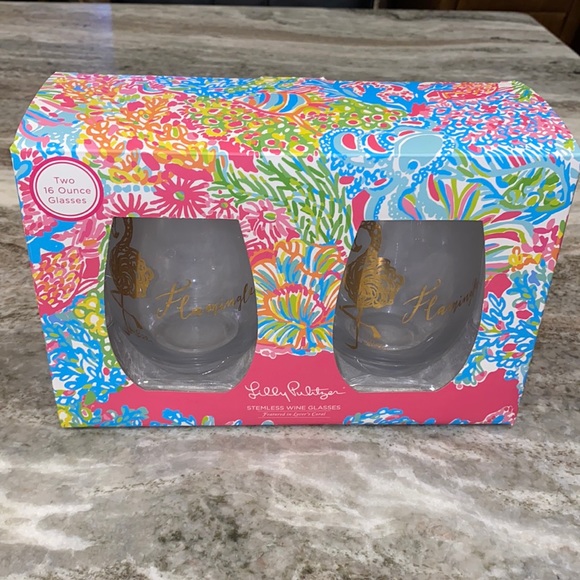 NWT Lilly Pulitzer “Flamingle” 16 ounce Stemless Wine Glasses - Picture 1 of 3
